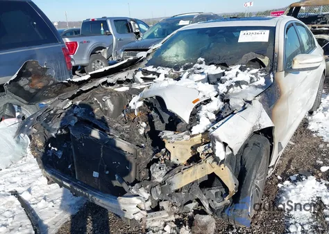 2019 BMW 530I xDrive из США, поврежденный, VIN WBAJA7C55KWW19028